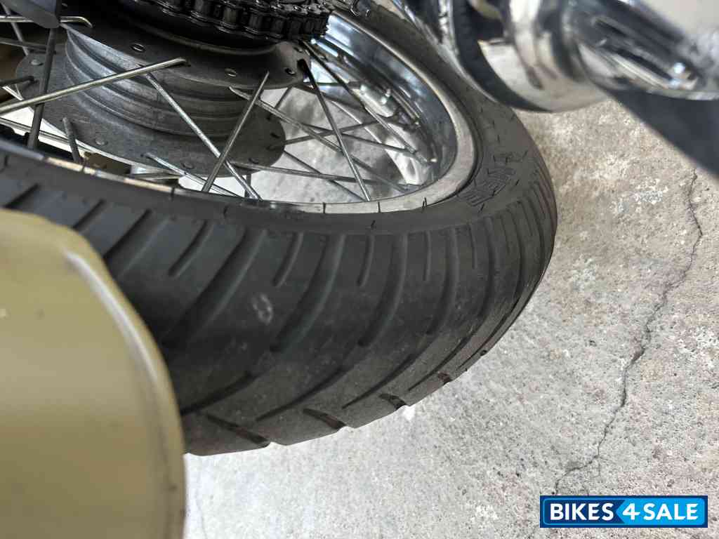 Royal Enfield Classic 500