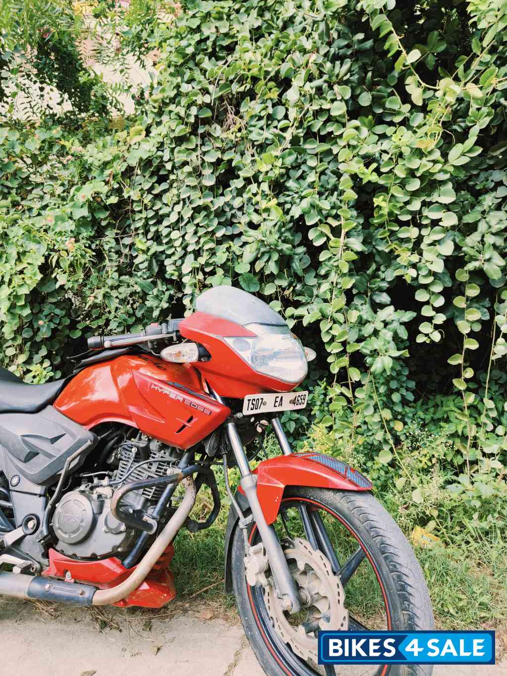 TVS Apache RTR 160 TVS Apache RTR 160