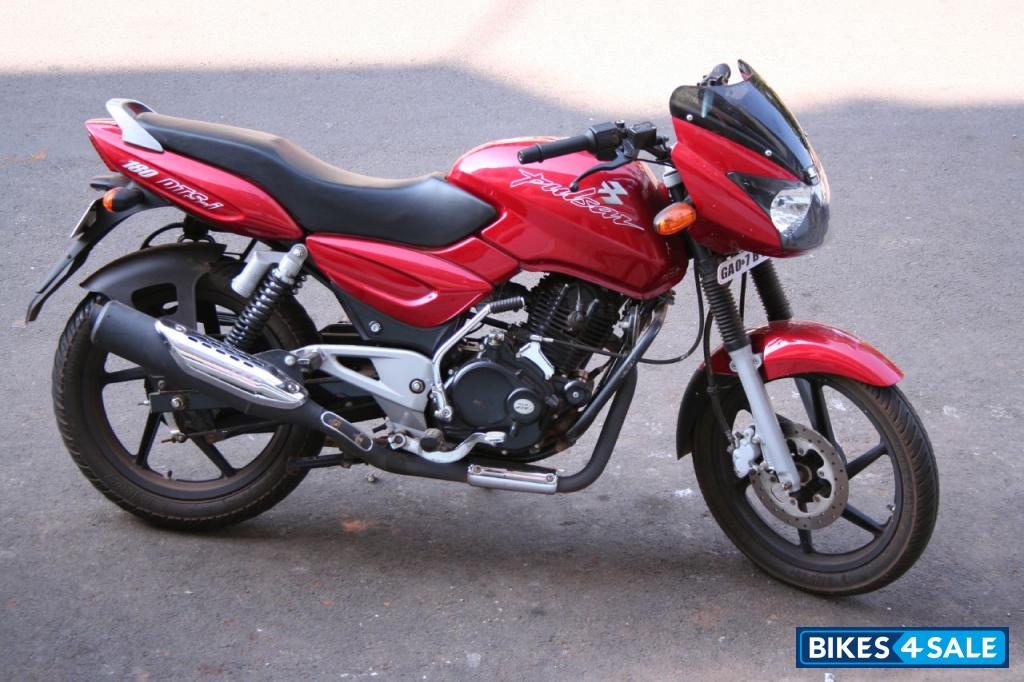Red Bajaj Pulsar 150 DTSi