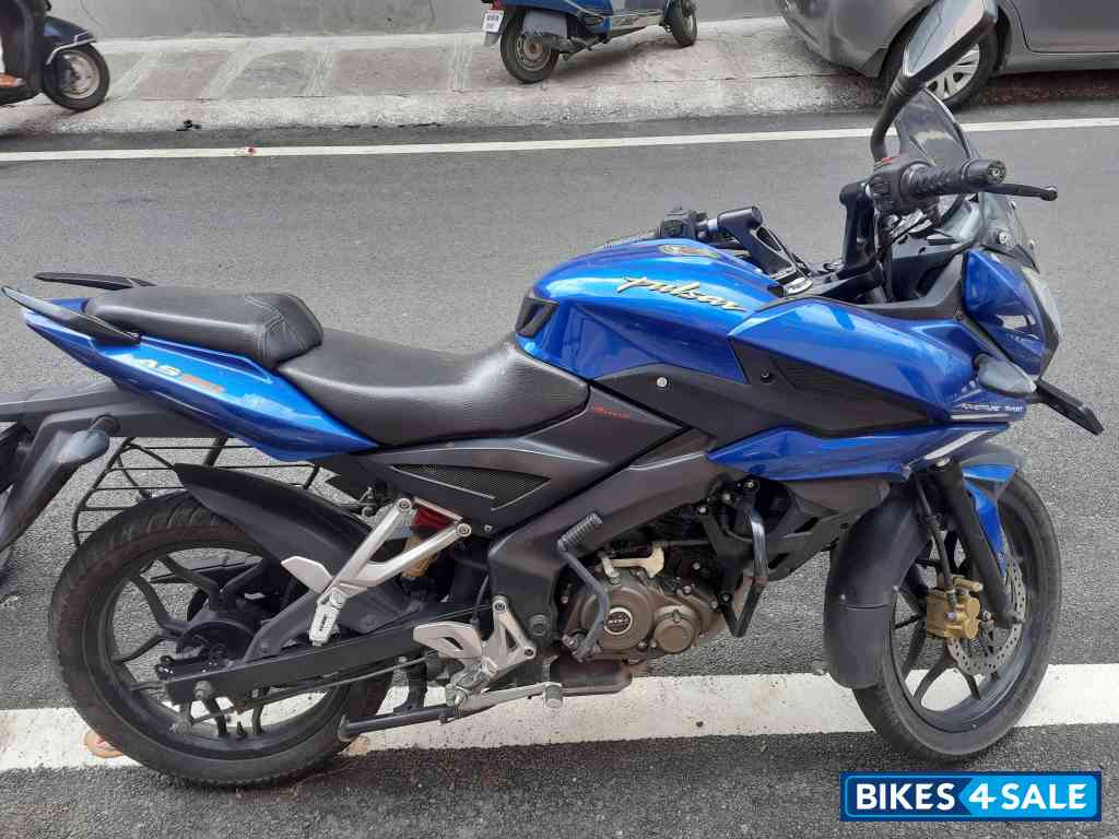 Blue Bajaj Pulsar AS 150