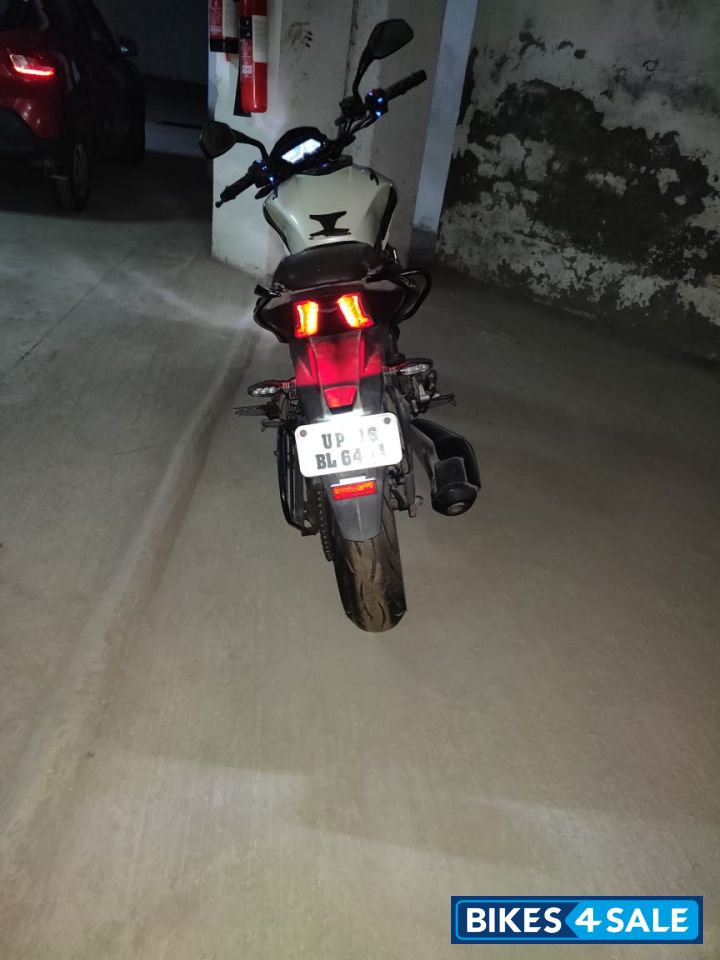 Bajaj Dominar 400 ABS BS6