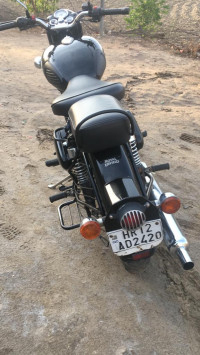 Royal Enfield Classic 350