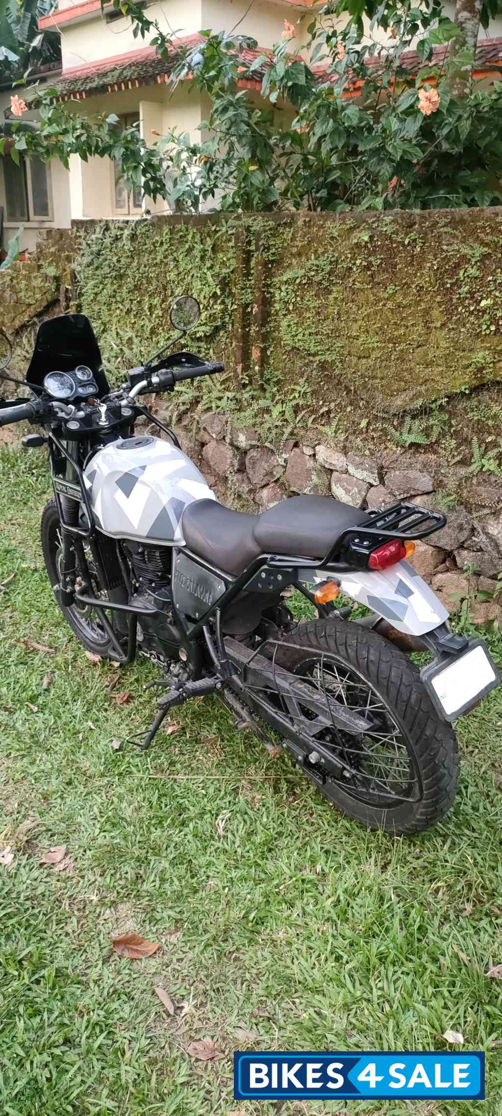 Sleet Royal Enfield Himalayan Sleet