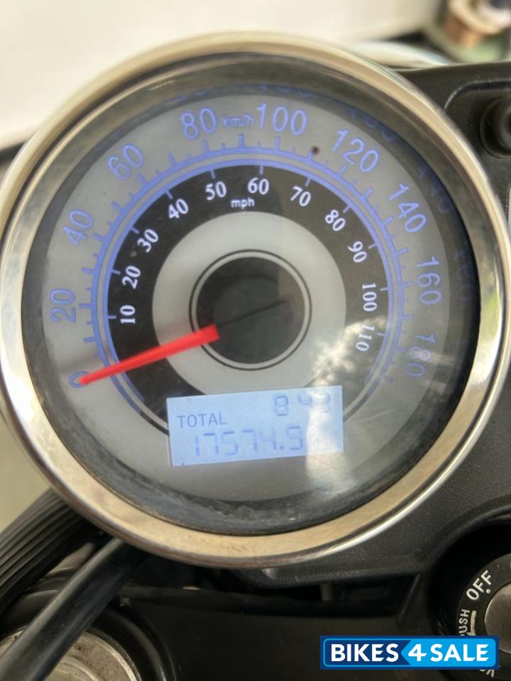 Benelli Imperiale 400 BS6