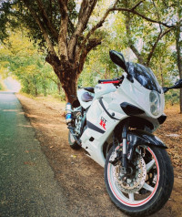 Hyosung GT250R