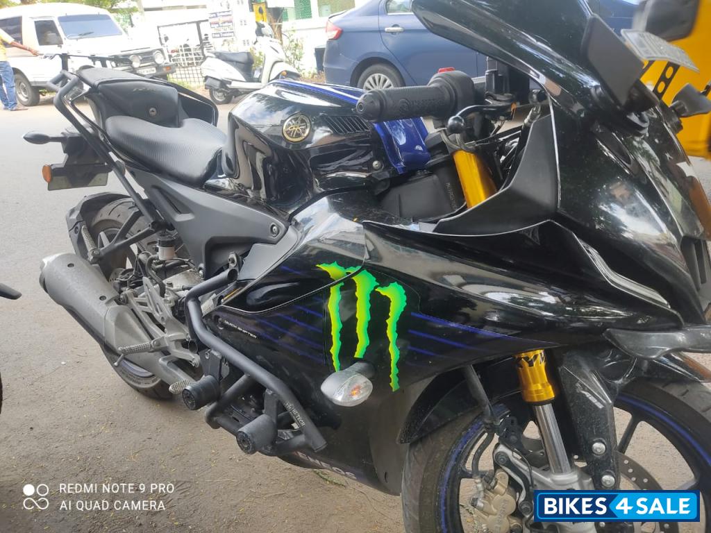 Yamaha R15 V4