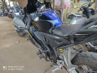 Yamaha R15 V4