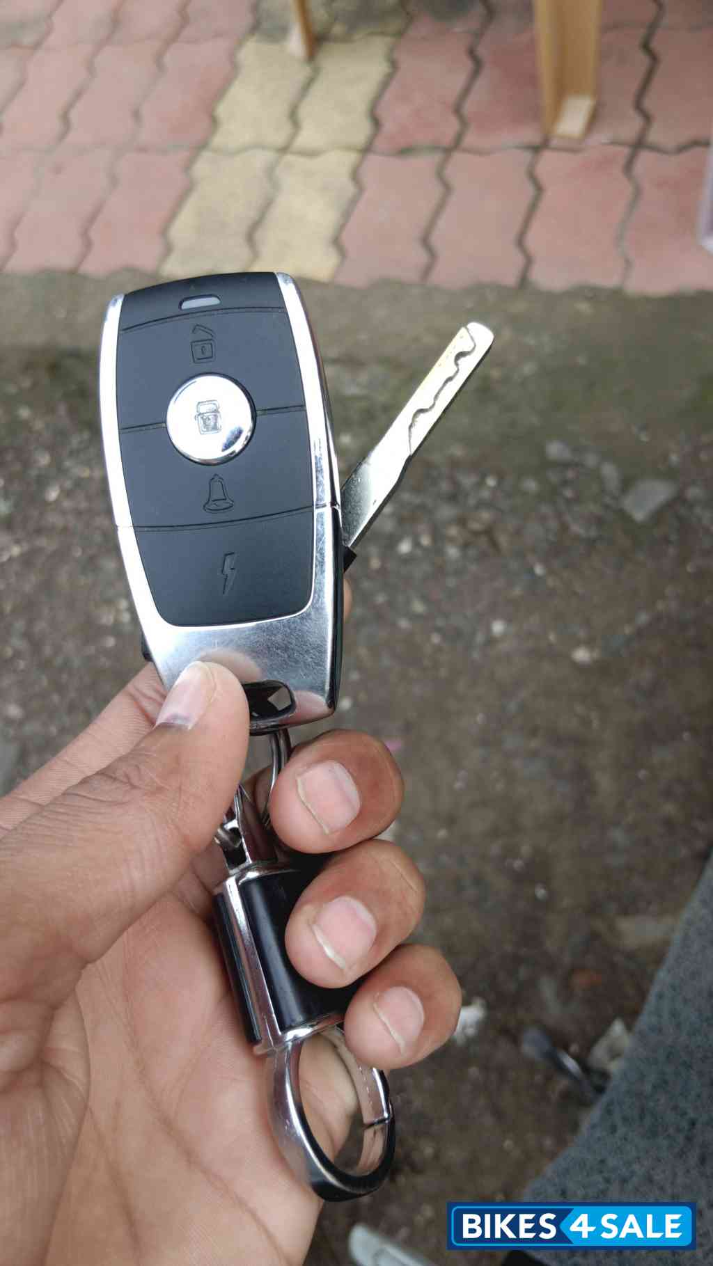 Black Joy e-bike  Mihos