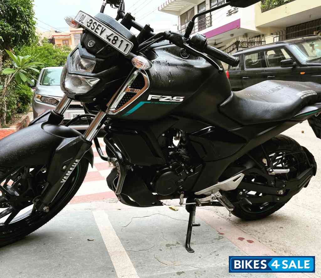 Yamaha FZ-S FI V3 BS6