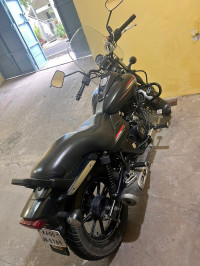 Black Bajaj Avenger Street 220