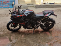 Bajaj Pulsar RS 200