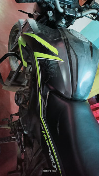 Green Honda CB Hornet 160R