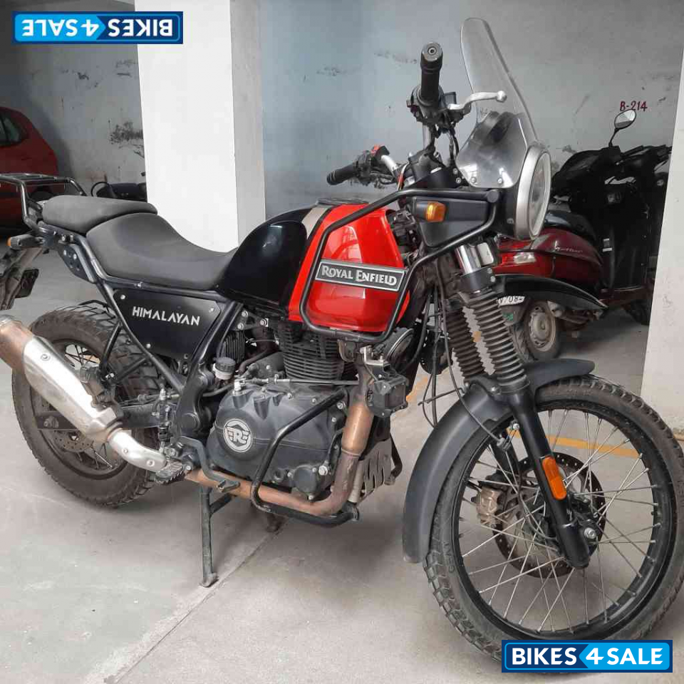 Red Royal Enfield Himalayan BS VI