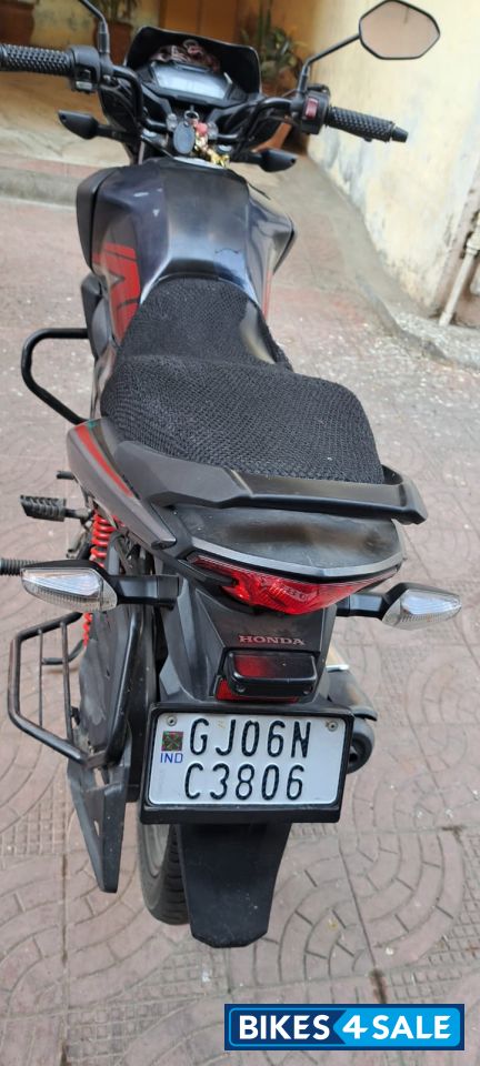 Pearl Siren Blue-a Honda SP 125 BSVI Pearl Siren Blue-a Honda SP 125 BSVI