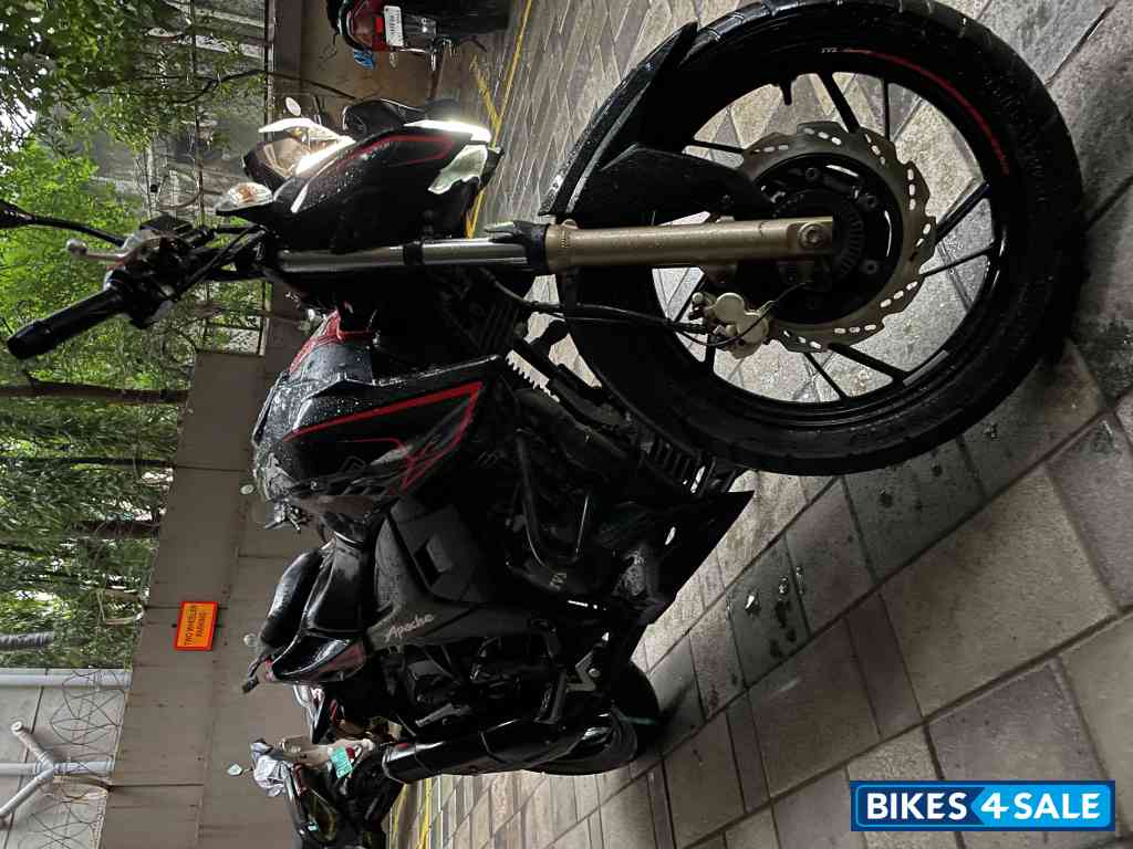 TVS Apache RTR 200 4V 2020