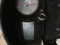 White TVS Apache RTR 180