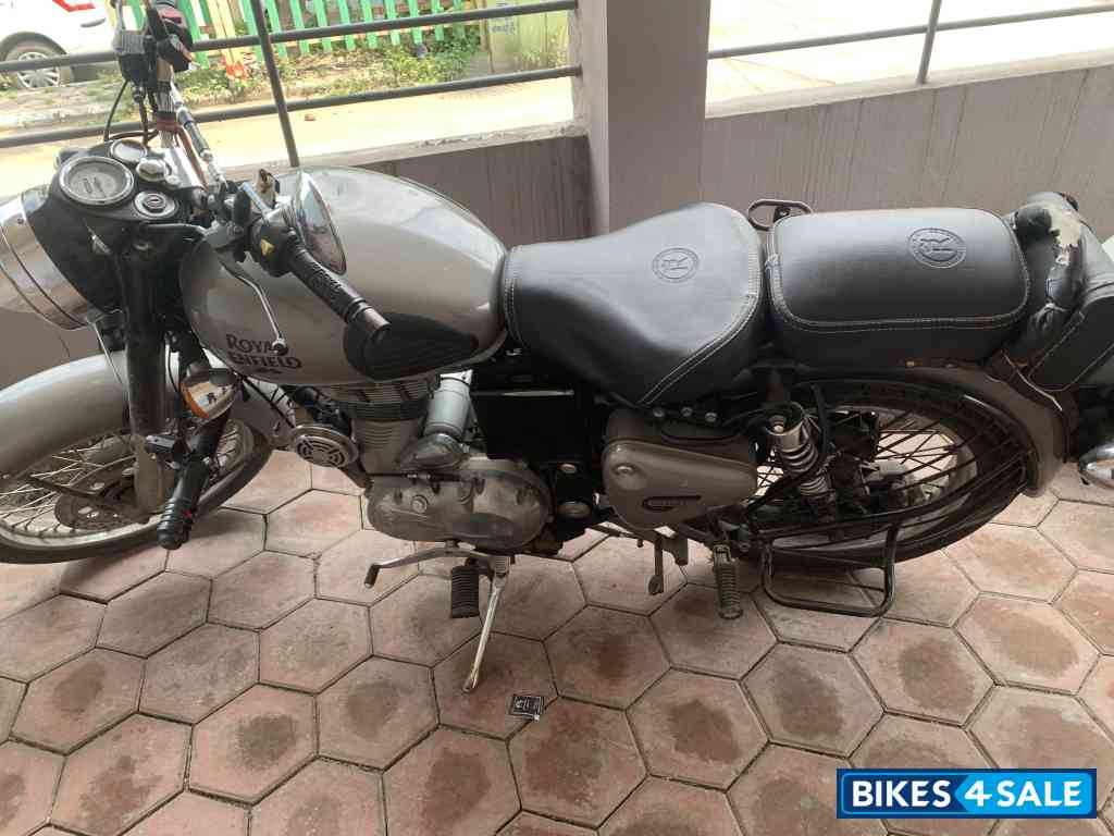 Royal Enfield Classic 350 Dual Channel BS6