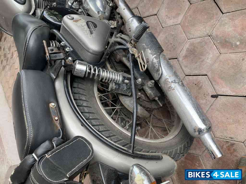 Royal Enfield Classic 350 Dual Channel BS6