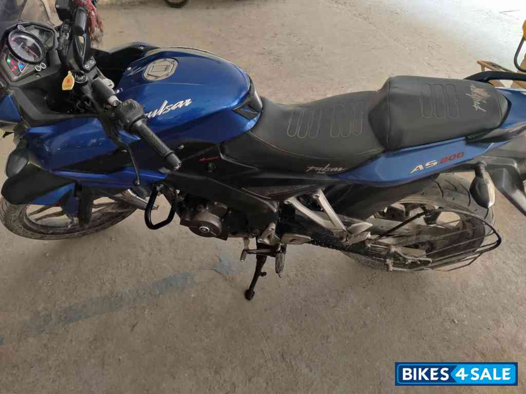 Bajaj Pulsar AS 200