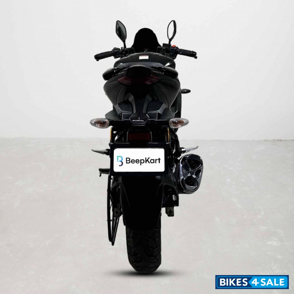 Suzuki Gixxer SF Suzuki Gixxer SF