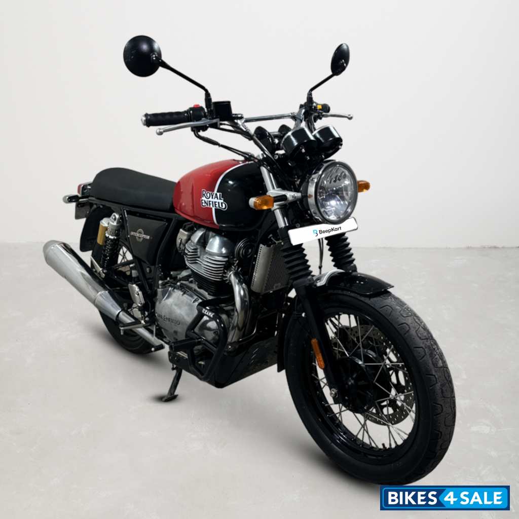Royal Enfield Interceptor 650 Twin