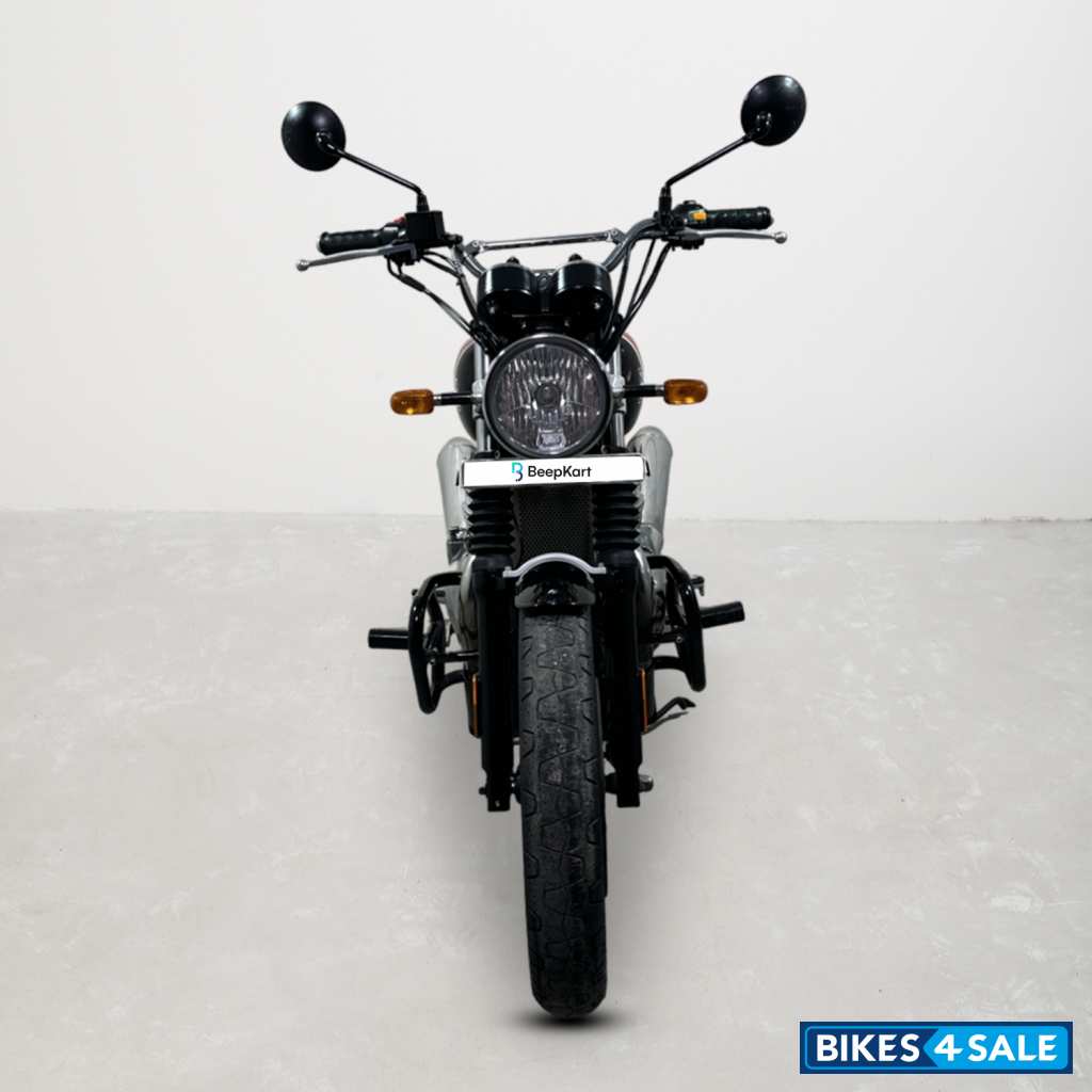 Royal Enfield Interceptor 650 Twin