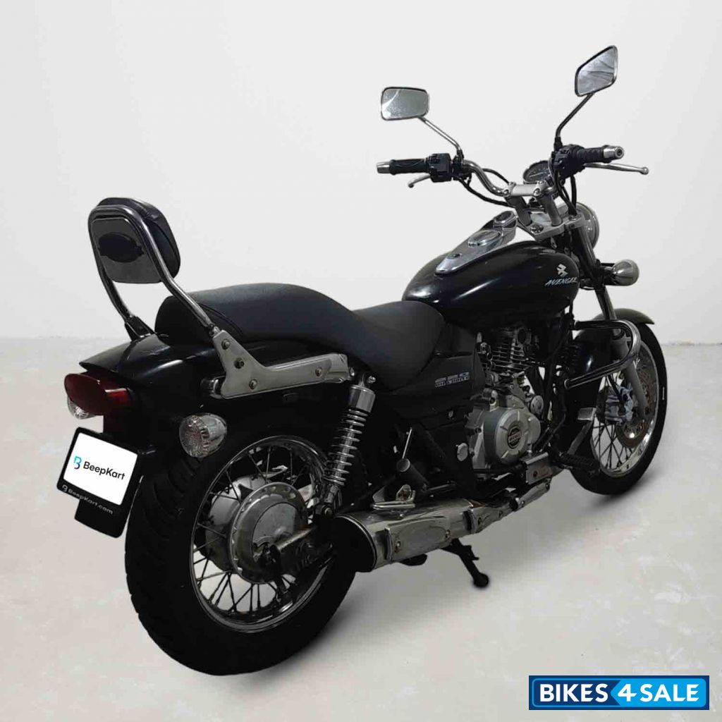 Bajaj Avenger 180 DTS-i