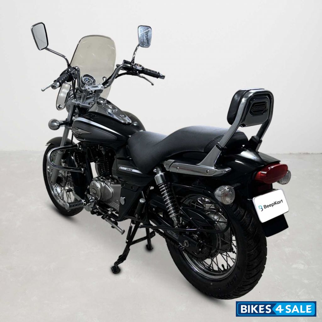 Bajaj Avenger Cruise 220