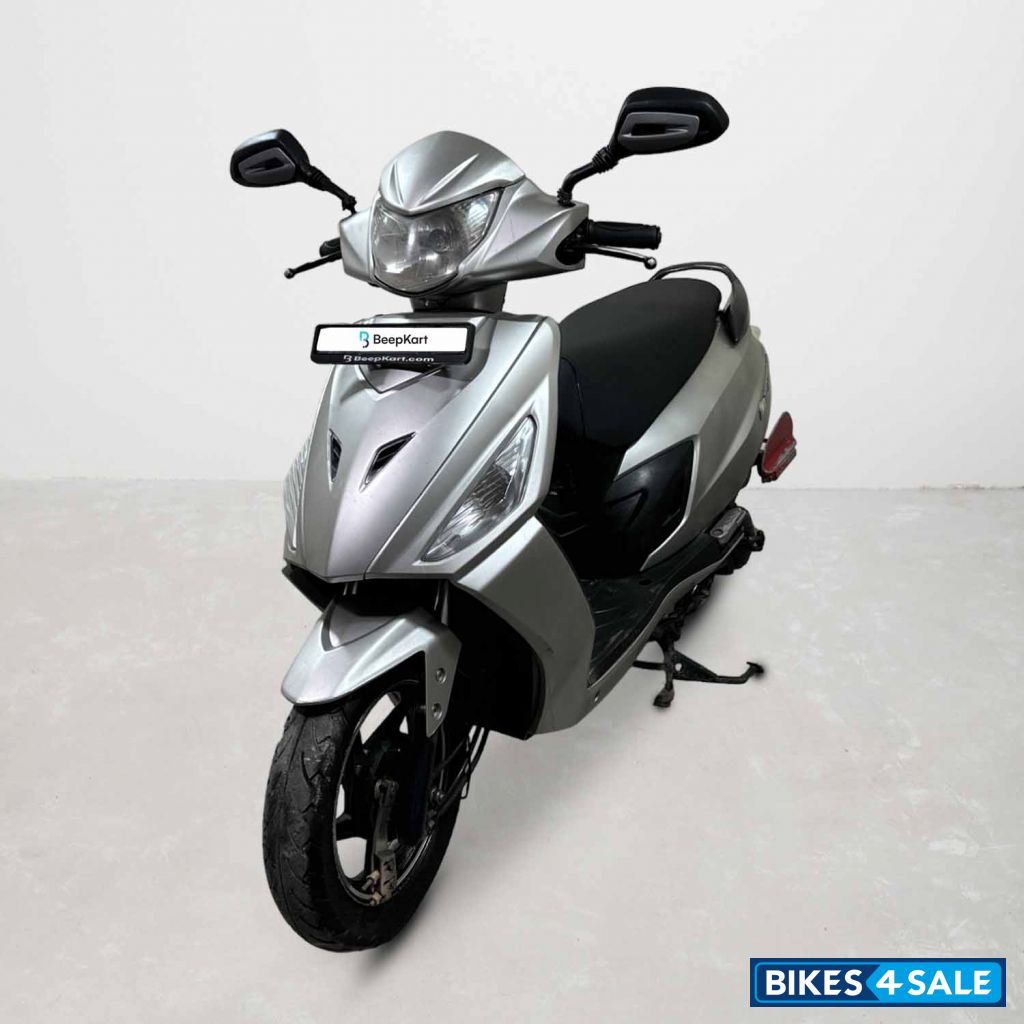 Hero Maestro Edge 125