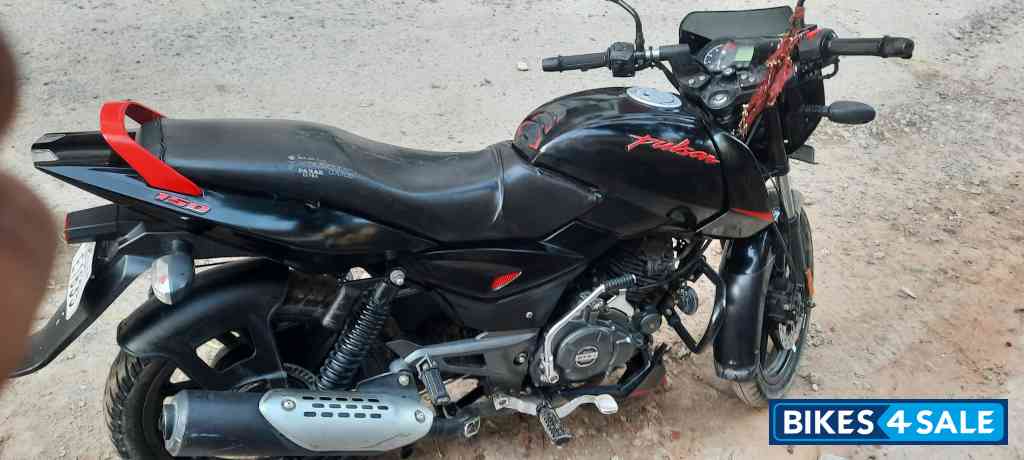 Bajaj Pulsar 150 BS6