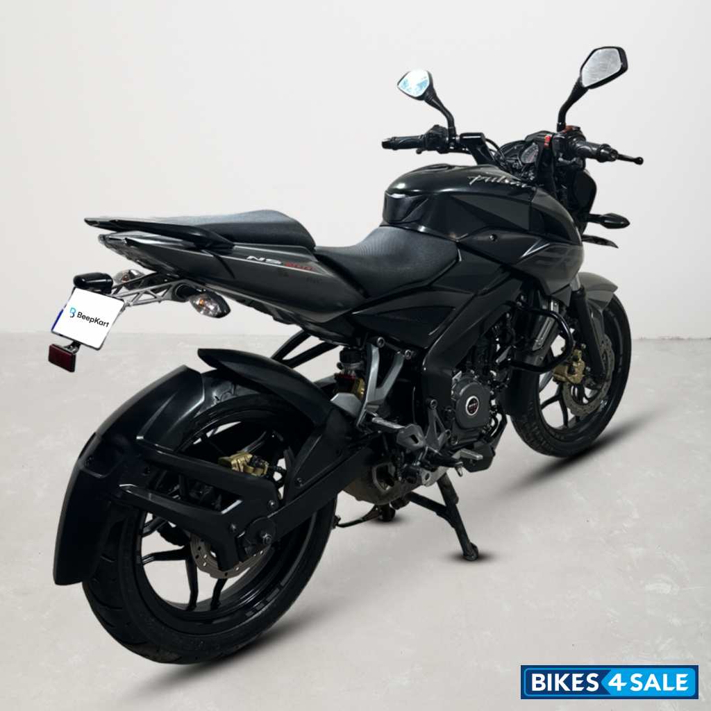 Bajaj Pulsar NS200