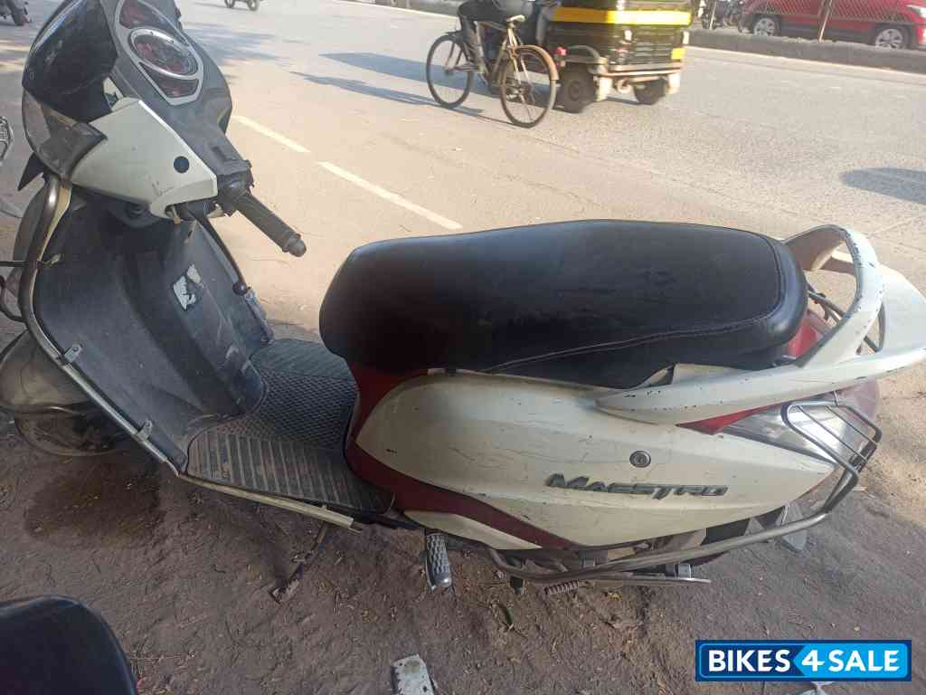 White & Red Hero Maestro