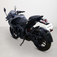 Bajaj Pulsar RS 200