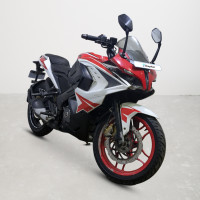 Bajaj Pulsar RS 200