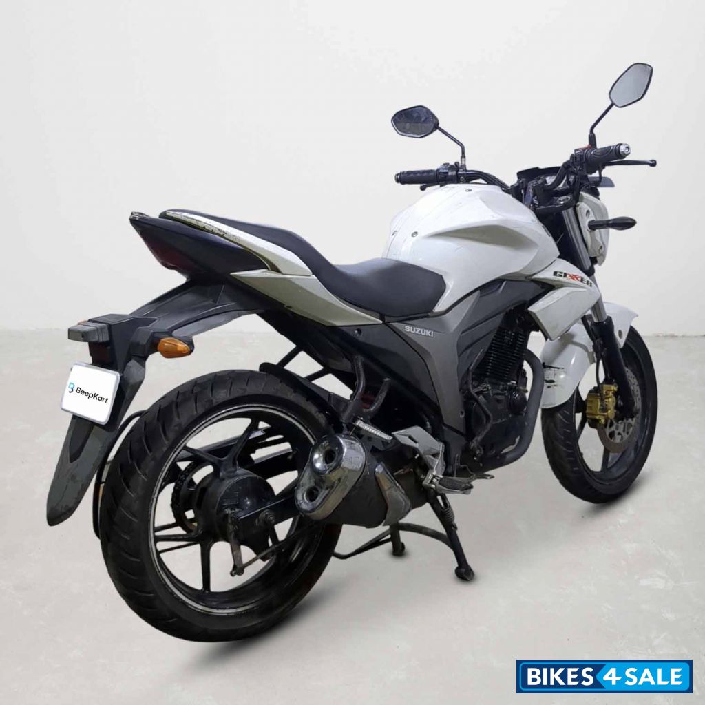 Suzuki Gixxer BS6