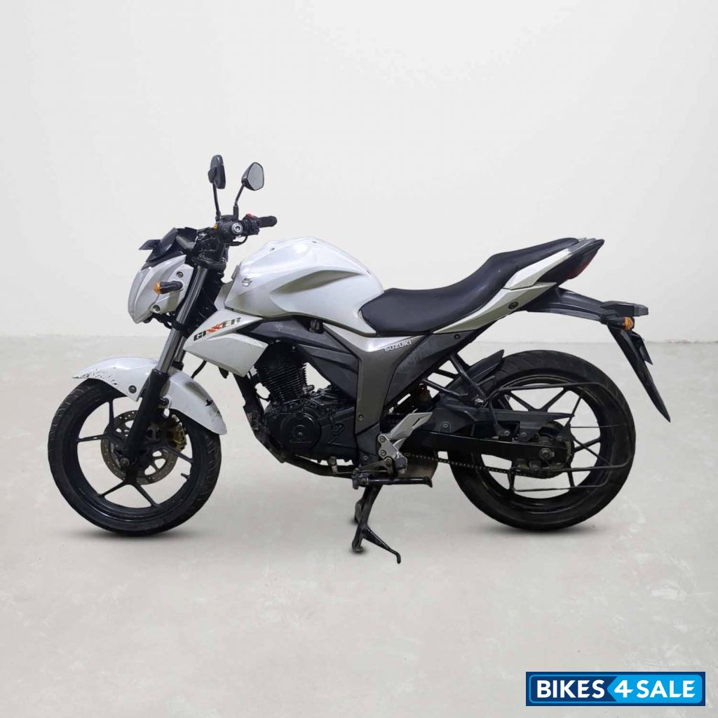 Suzuki Gixxer BS6