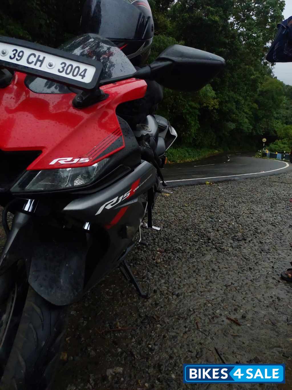 Grey Red Yamaha YZF R15 V3