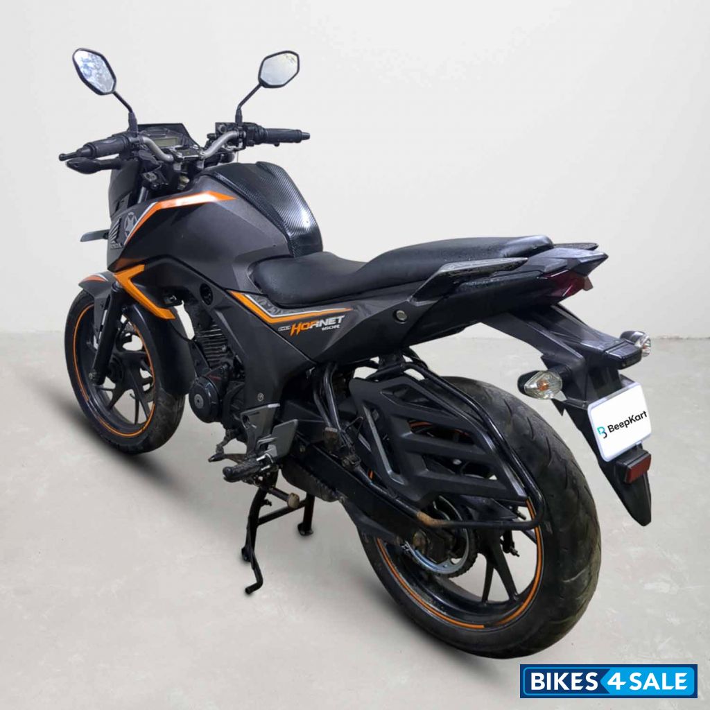 Honda CB Hornet 160R