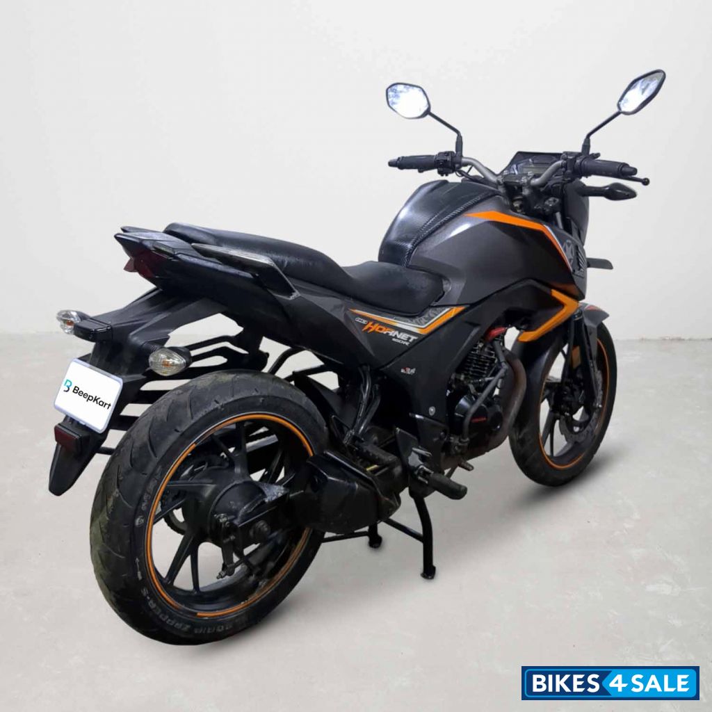 Honda CB Hornet 160R