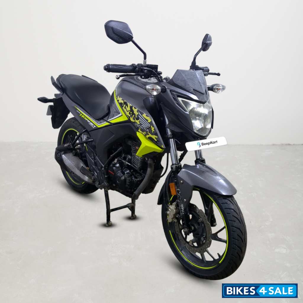 Honda CB Hornet 160R