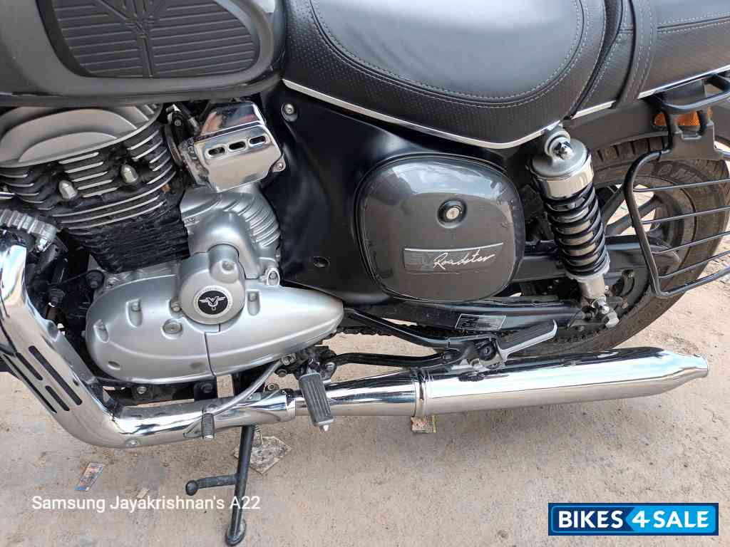 Yezdi Roadster Chrome Yezdi Roadster Chrome