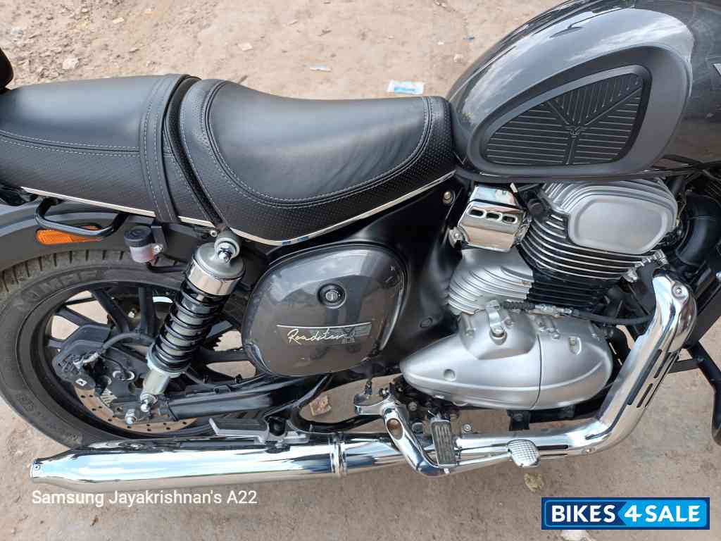 Yezdi Roadster Chrome Yezdi Roadster Chrome