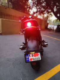 Yezdi Scrambler Single Tone