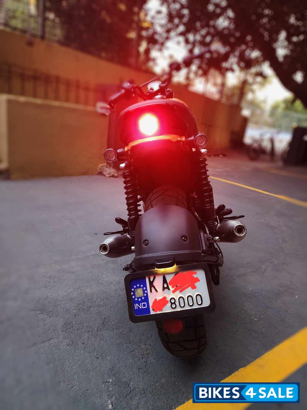 Yezdi Scrambler Single Tone Yezdi Scrambler Single Tone