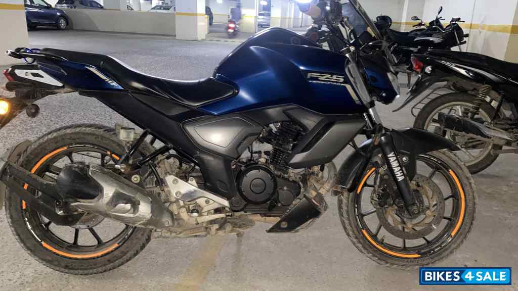 Yamaha FZ-S