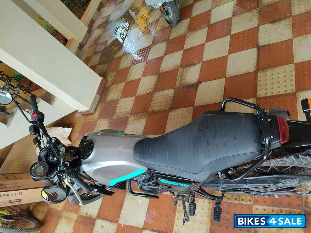 Royal Enfield Scram 411