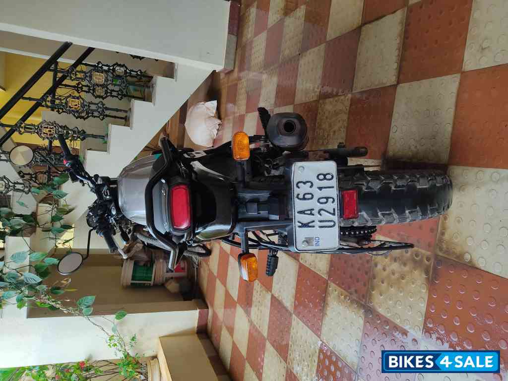 Royal Enfield Scram 411