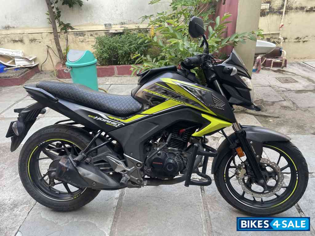 Honda CB Hornet 160R ABS