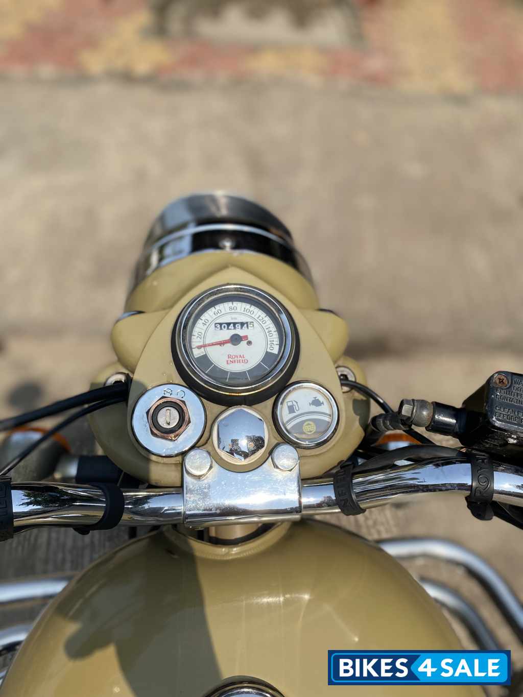 Desert Royal Enfield Classic Desert Storm