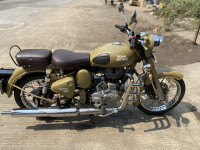 Desert Royal Enfield Classic Desert Storm